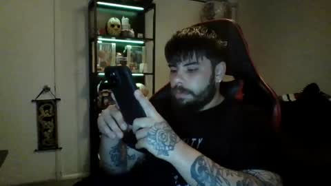 Snapshot of kingjames0627 chatting on July 19, 2:37 am James online show from July 19, 2:37 am