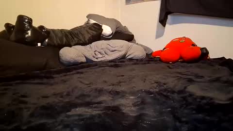 KingKoodah online show from March 15, 11:38 am