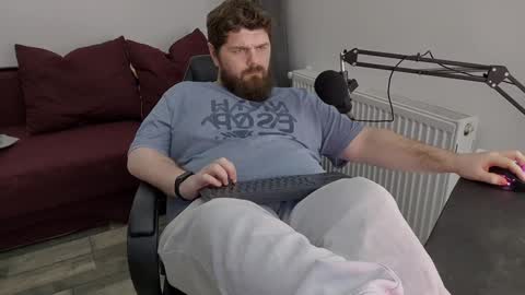 Snapshot of kingmarti chatting on February 7, 4:03 pm Marti online show from February 7, 4:03 pm