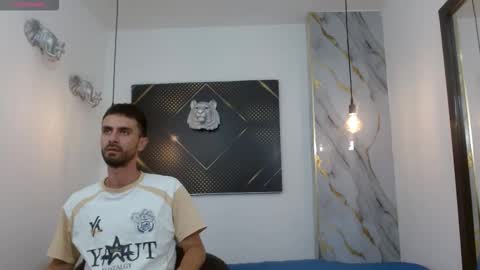 KING  online show from March 2, 3:20 am