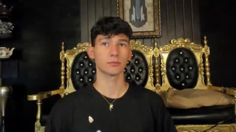  A L E X  online show from December 22, 4:17 am