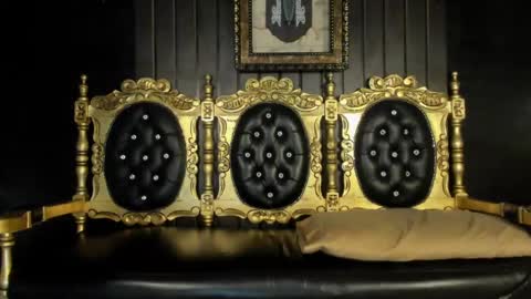  A L E X  online show from December 28, 5:55 am