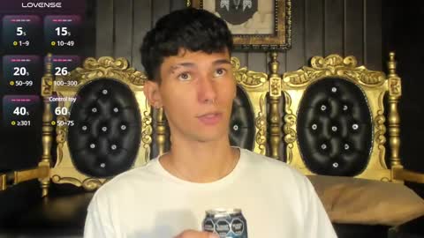  A L E X  online show from January 5, 8:11 am