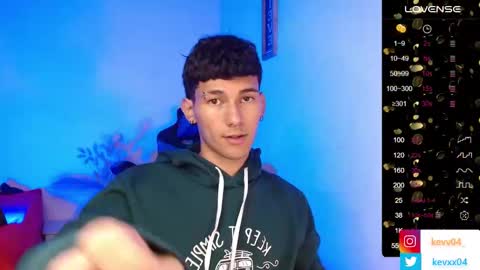  A L E X  online show from November 1, 6:26 am