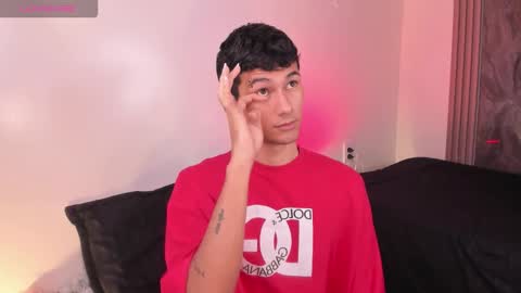  A L E X  online show from February 1, 3:27 am