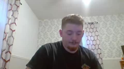 Snapshot of kingpimpdaddy69 chatting on January 2, 9:39 pm Kingpimpdaddy online show from January 2, 9:39 pm