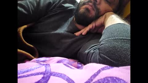 Kingsizelife1 online show from December 5, 9:17 am