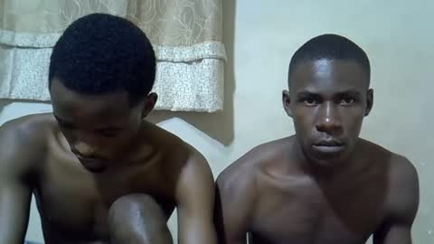 kingsleeee online show from May 19, 4:41 am