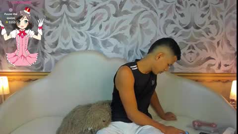 Snapshot of kingstark_ chatting on September 18, 11:23 am sebastian online show from September 18, 11:23 am