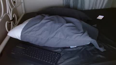 Snapshot of kingxlove23 chatting on October 10, 3:38 am Jason ONLINE 1230 am - 330am GMT-4 online show from October 10, 3:38 am