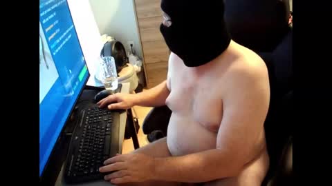 Snapshot of kink173 chatting on September 17, 4:52 pm kink173 online show from September 17, 4:52 pm