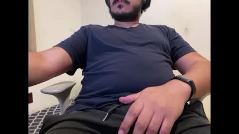 kinkister online show from October 31, 2:56 am