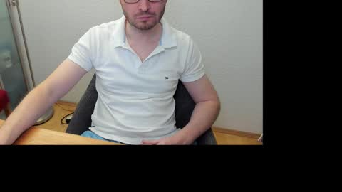 kinksubbydubby online show from October 9, 4:49 pm