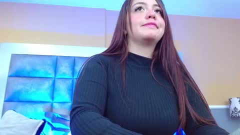 Snapshot of kinky__lovers chatting on October 12, 3:27 am Issabella online show from October 12, 3:27 am