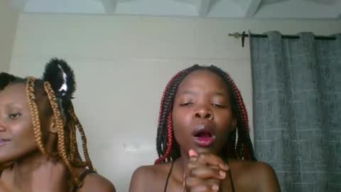 kinky_aria online show from September 25, 6:00 pm