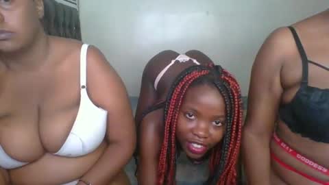 kinky_aria online show from September 30, 6:02 pm