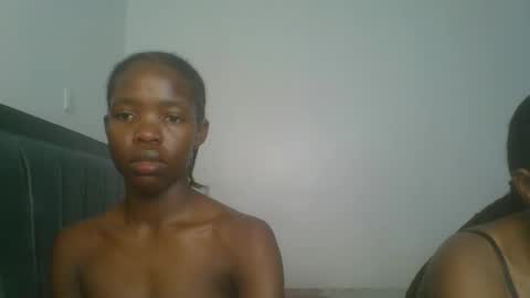 kinky_aria online show from October 12, 5:23 pm