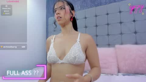 Snapshot of kinky_dakota chatting on May 16, 12:18 am dakota online show from May 16, 12:18 am