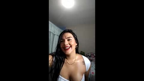 Snapshot of kinky_eli_ chatting on March 25, 2:01 pm kinky_eli_ online show from March 25, 2:01 pm