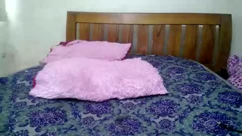 kaiya online show from February 25, 5:52 am