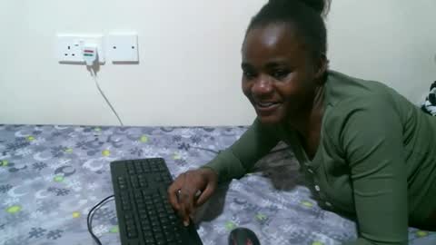 kinky_nymo online show from May 22, 1:06 pm