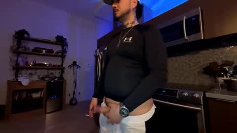 Snapshot of kinky_sport_lad chatting on June 2, 6:48 am kinky_sport_lad online show from June 2, 6:48 am