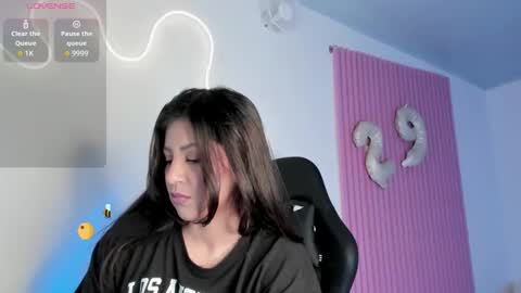 kinky yeyns online show from October 8, 12:30 am