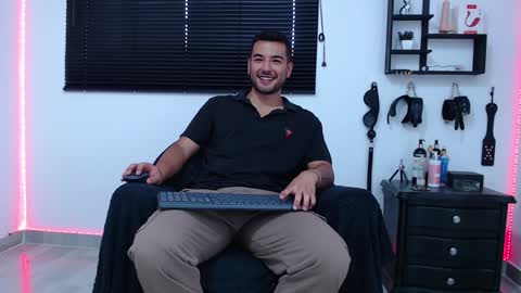 Allison  Diego online show from December 21, 8:10 pm