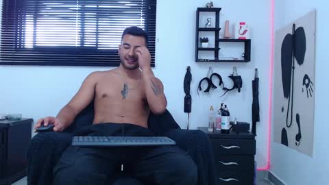 Allison  Diego online show from December 30, 7:21 pm