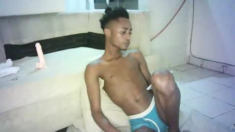 kinkybby_ online show from March 2, 6:08 pm