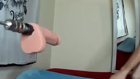 kinkyboy30_ online show from October 27, 5:28 pm