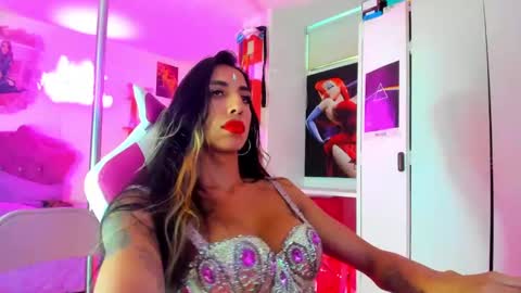 Jasmine. online show from October 31, 10:00 pm