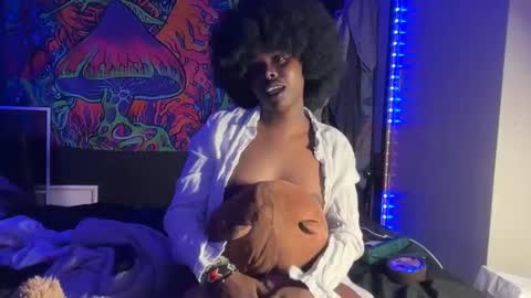 Snapshot of kinkycoupleinteracial chatting on May 12, 3:25 am interracialfacial online show from May 12, 3:25 am