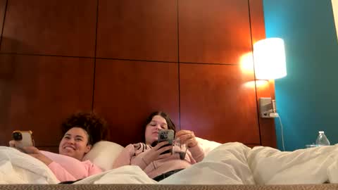 kinkykittyy1 online show from November 17, 7:30 pm