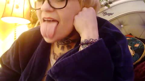 Kinky Pinky online show from January 18, 5:28 pm