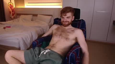 Snapshot of kinkypumpkin chatting on June 20, 7:00 am Kenny online show from June 20, 7:00 am