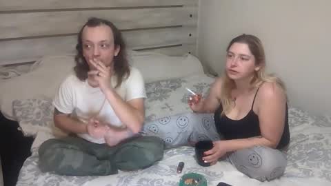 kinkyqueenandpet95 online show from December 14, 3:56 am