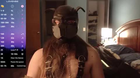 kinkywolf87 online show from December 19, 12:56 am