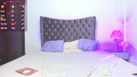 Snapshot of kinkyworld_ chatting on March 10, 5:54 am FREE ONLYFANS online show from March 10, 5:54 am