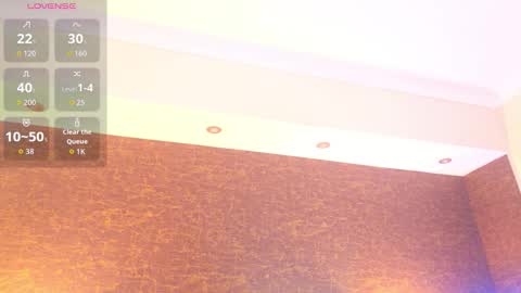  CALL ME KINSLEY  online show from March 19, 4:38 am