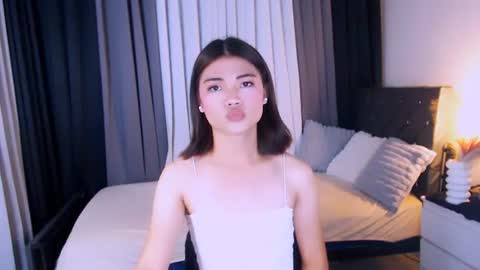 kiora_greyson online show from June 10, 3:18 am