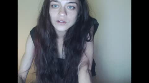 Kira1st  online show from May 24, 7:41 pm