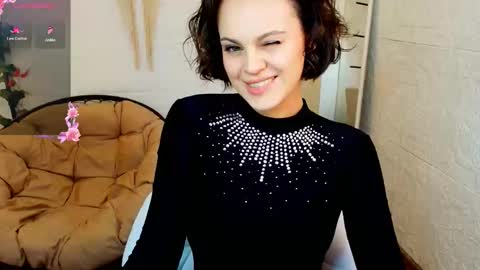 Snapshot of kira_energy chatting on September 12, 2:00 am kira_energy online show from September 12, 2:00 am