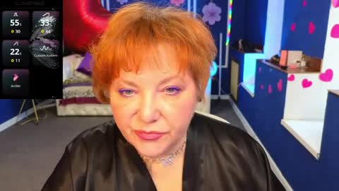 Kira Kennet online show from April 4, 6:11 am