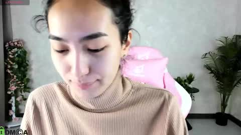 Aura online show from October 15, 3:06 am