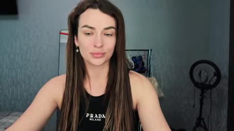 Snapshot of kira_love1 chatting on May 11, 3:29 pm Kira love1 online show from May 11, 3:29 pm