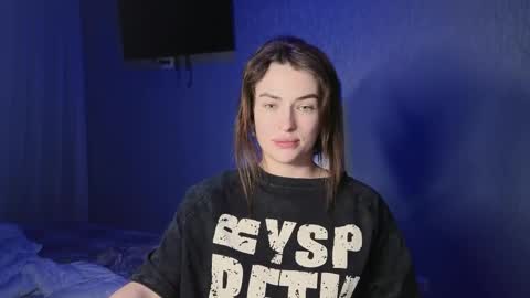 Snapshot of kira_love1 chatting on May 12, 9:56 pm Kira love1 online show from May 12, 9:56 pm