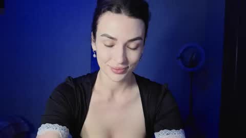 Snapshot of kira_love1 chatting on May 15, 8:49 pm Kira love1 online show from May 15, 8:49 pm