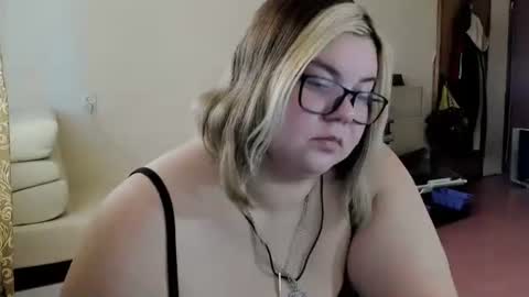 Just Kira online show from March 6, 12:41 pm