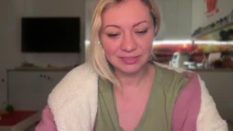 KiraDivine online show from February 26, 7:27 pm